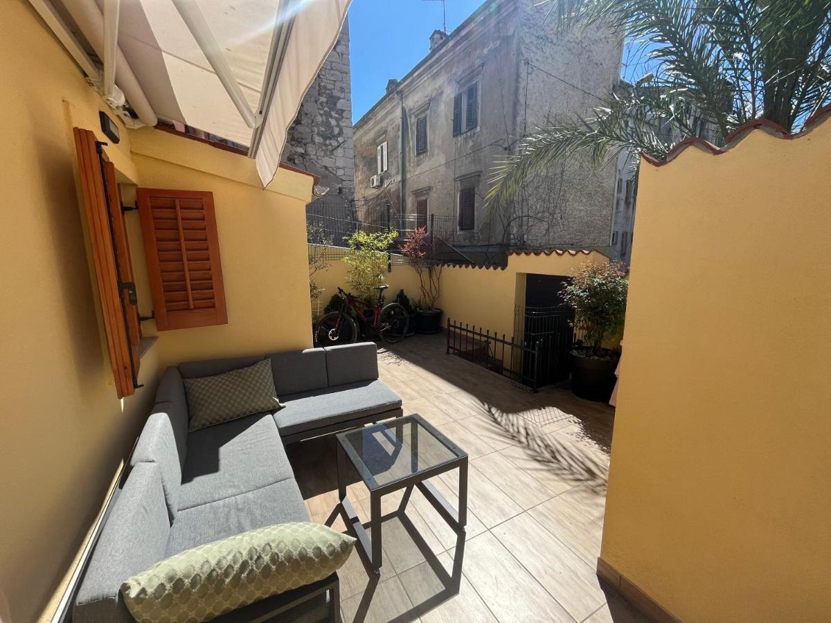Hiza Apartment Pula Bagian luar foto